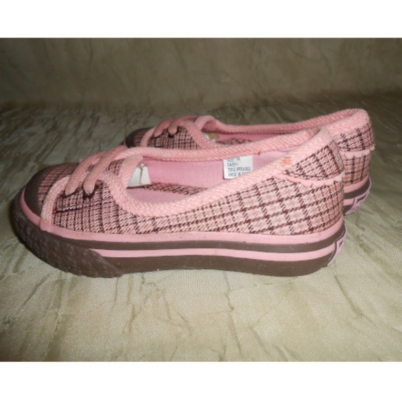 OshKosh B'Gosh Pink & Brown Plaid Slip On Shoes‎ - Picture 3 of 8
